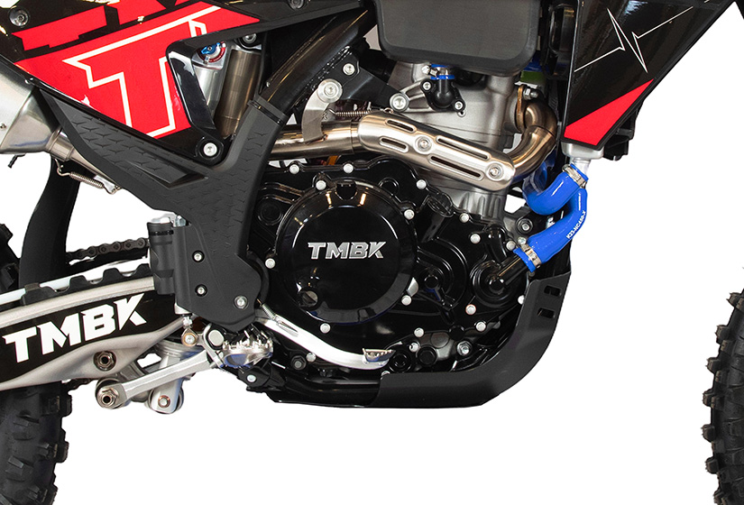 tmbk-revolta-450-black-red_05